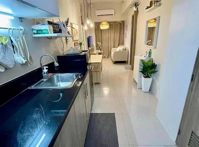 Mcondo Suites 15mins-to-airport *
